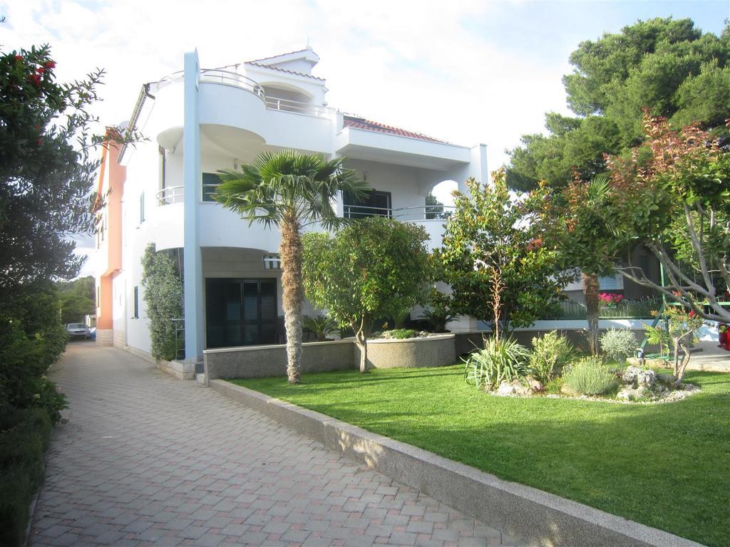 Villa Croatica Apartments Žaborić Exteriér fotografie